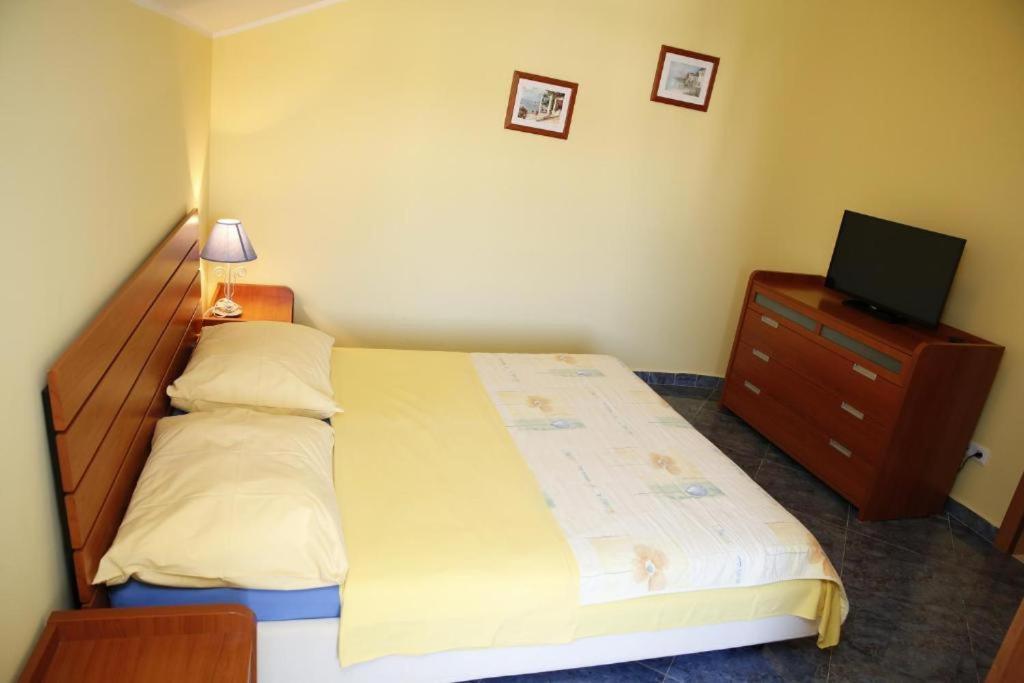 Vila Nara Hotel โวดีเซ ภายนอก รูปภาพ